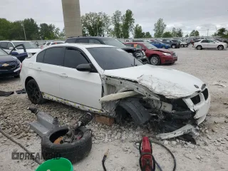2007 BMW 3 Series 335i z VIN WBAVB73537PA85241, wystawiony jako Copart lot #57477645 z przebiegiem Nie podano mil oraz Czysty tytuł • Clean title. Historia ofert i sprzedaży dostępna na DreamBid. Obrazek 4.
