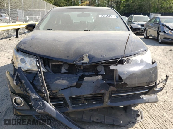 2014 Toyota Camry L with VIN 4T1BF1FK6EU321297, listed as a Copart auction lot 54044795 with 130,651 mi miles and Salvage Title. Bid and sale history available at DreamBid. Image 5.