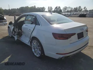 2019 Audi A4 Premium Plus with VIN WAUENAF45KN011604, listed as a Copart auction lot 59967812 with 33,399 mi miles. Bid and sale history available at carsss.com. Image 3.