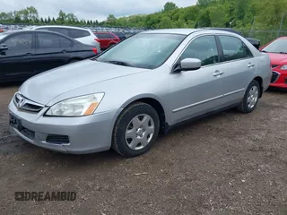 2007 Honda Accord LX z VIN 3HGCM56457G709183, wystawiony jako IAAI lot #42366373 z przebiegiem 150 267 mil mil oraz . Historia ofert i sprzedaży dostępna na DreamBid. Obrazek 2.