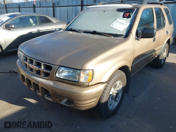2000 Isuzu Rodeo with VIN 4S2DM58W6Y4335025, listed as a IAAI auction lot 41460869 with 247,342 mi miles. Bid and sale history available at carsss.com. Image 6.