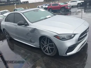2022 Mercedes-Benz C 300 z VIN W1KAF4GB2NR059058, wystawiony jako IAAI lot #41418265 z przebiegiem 14 220 mil mil oraz . Historia ofert i sprzedaży dostępna na DreamBid. Obrazek 1.