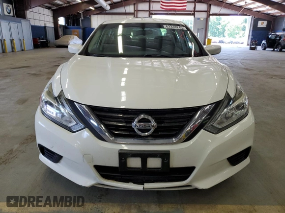 2017 Nissan Altima SV with VIN 1N4AL3AP1HC200944, listed as a Copart auction lot 62348245 with 138,883 mi miles and Clean title. Bid and sale history available at DreamBid. Image 5.