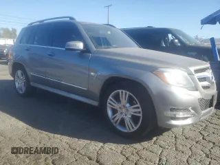 2015 Mercedes-Benz GLK 350 with VIN WDCGG5HB7FG438358, listed as a Copart auction lot 75879304 with 80,245 mi miles and Salvage Title. Bid and sale history available at DreamBid. Image 4.