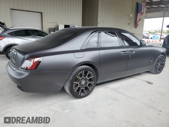 2022 Rolls-Royce Ghost Black Badge z VIN SCATD6C06NU212795, wystawiony jako Copart lot #51824115 z przebiegiem 8259 mil mil oraz Szkody całkowita. Historia ofert i sprzedaży dostępna na DreamBid. Obrazek 3.