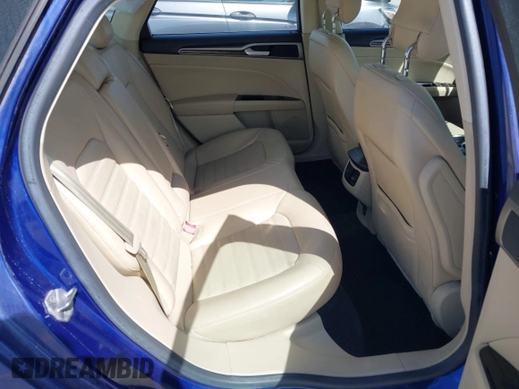 2014 Ford Fusion SE Hybrid с VIN 3FA6P0LU9ER129016, выставлен на аукционе IAAI как лот 42269103 с пробегом 170 001 миль миль и . История ставок и продаж доступна на DreamBid. Изображение 8.