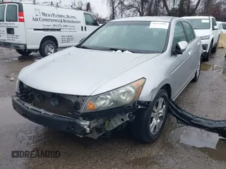 2009 Honda Accord LX-P z VIN 1HGCP26419A129811, wystawiony jako IAAI lot #41575565 z przebiegiem 211 049 mil mil oraz . Historia ofert i sprzedaży dostępna na DreamBid. Obrazek 13.