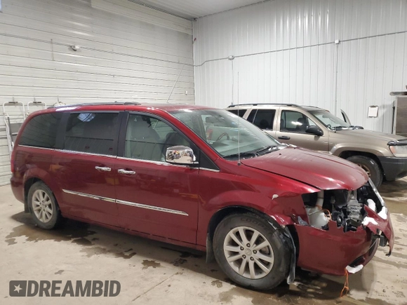 2016 Chrysler Town & Country Limited Platinum with VIN 2C4RC1GG7GR135385, listed as a Copart auction lot 87005574 with 145,863 mi miles and Salvage Title. Bid and sale history available at carsss.com. Image 4.