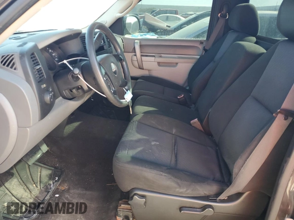 2011 GMC Sierra 1500 Work Truck z VIN 1GTN1TEX0BZ232607, wystawiony jako Copart lot #81737074 z przebiegiem 216 005 mil mil oraz Szkoda całkowita • Salvage title. Historia ofert i sprzedaży dostępna na DreamBid. Obrazek 7.