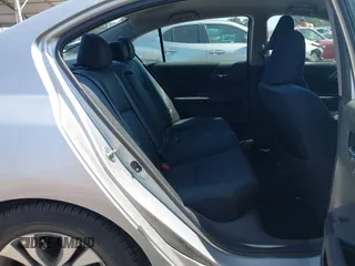 2014 Honda Accord LX z VIN 1HGCR2F39EA108474, wystawiony jako IAAI lot #41826805 z przebiegiem 224 219 mil mil oraz . Historia ofert i sprzedaży dostępna na DreamBid. Obrazek 8.