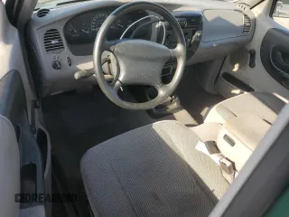 2000 Ford Ranger XL with VIN 1FTYR10V8YTB43444, listed as a Copart auction lot 53509985 with 159,976 mi miles and Clean Title. Bid and sale history available at carsss.com. Image 8.