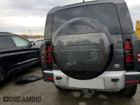 2023 Land Rover Defender with VIN SALEVFEU1P2142841, listed as a Copart auction lot 77387354 with 21,441 mi miles and Salvage title. Bid and sale history available at DreamBid. Image 14.