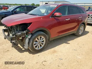 2020 Kia Sorento LX z VIN 5XYPG4A36LG673089, wystawiony jako Copart lot #60742195 z przebiegiem 68 612 mil mil oraz Szkoda całkowita • Salvage title. Historia ofert i sprzedaży dostępna na DreamBid. Obrazek 1.