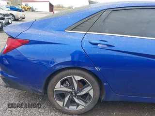 2023 Hyundai Elantra Limited z VIN 5NPLP4AG7PH105417, wystawiony jako IAAI lot #42015962 z przebiegiem 60 590 mil mil oraz . Historia ofert i sprzedaży dostępna na DreamBid. Obrazek 18.