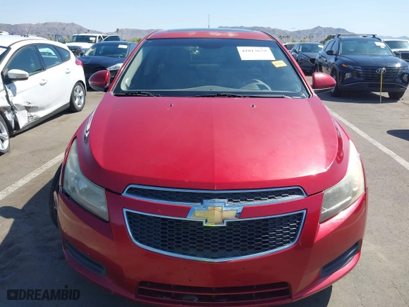 2012 Chevrolet Cruze LT w/1LT with VIN 1G1PF5SC0C7138806, listed as a IAAI auction lot 42013670 with 165,944 mi miles. Bid and sale history available at carsss.com. Image 12.