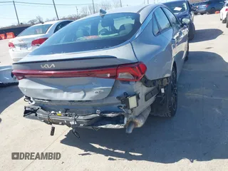 2024 Kia K5 GT-Line z VIN 5XXG64J22RG235225, wystawiony jako IAAI lot #41757058 z przebiegiem 13 071 mil mil oraz . Historia ofert i sprzedaży dostępna na DreamBid. Obrazek 17.