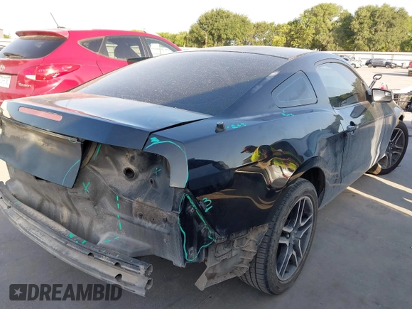 2014 Ford Mustang V6 with VIN 1ZVBP8AM3E5309764, listed as a IAAI auction lot 42169169 with 175,973 mi miles and . Bid and sale history available at DreamBid. Image 4.