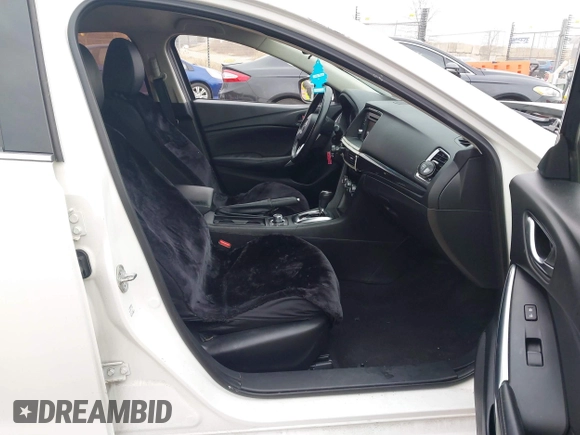 2014 Mazda Mazda6 i Touring with VIN JM1GJ1V6XE1159155, listed as a IAAI auction lot 41885397 with 162,045 mi miles. Bid and sale history available at carsss.com. Image 5.