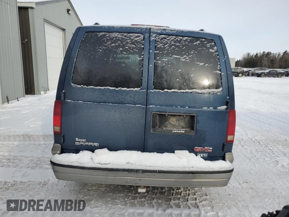 2004 GMC Safari z VIN 1GKDM19X34B505024, wystawiony jako Copart lot #88114605 z przebiegiem Nie podano mil oraz Szkoda całkowita • Salvage title. Historia ofert i sprzedaży dostępna na DreamBid. Obrazek 6.