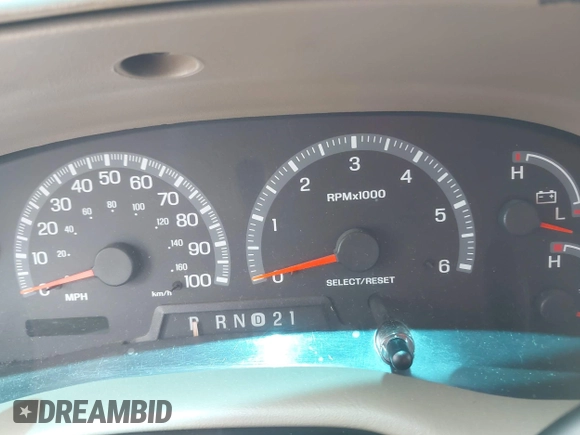 2002 Ford Expedition Eddie Bauer with VIN 1FMRU17L92LA42990, listed as a IAAI auction lot 42566608 with Not provided miles and . Bid and sale history available at DreamBid. Image 7.
