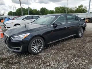 2018 Genesis G90 Premium z VIN KMHG34JA1JU049041, wystawiony jako Copart lot #56941235 z przebiegiem 66 778 mil mil oraz Szkody całkowita. Historia ofert i sprzedaży dostępna na DreamBid. Obrazek 1.