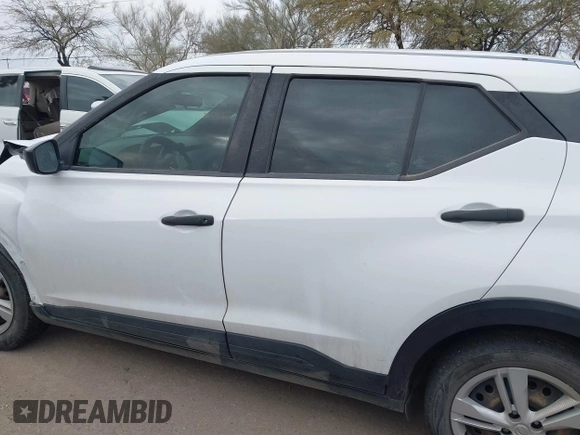 2020 Nissan Kicks S with VIN 3N1CP5BV8LL476537, listed as a IAAI auction lot 41536873 with 68,309 mi miles and . Bid and sale history available at carsss.com. Image 14.