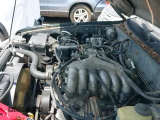 2000 Toyota 4Runner SR5 z VIN JT3HN86RXY0269986, wystawiony jako IAAI lot #42845549 z przebiegiem Nie podano mil oraz . Historia ofert i sprzedaży dostępna na DreamBid. Obrazek 12.
