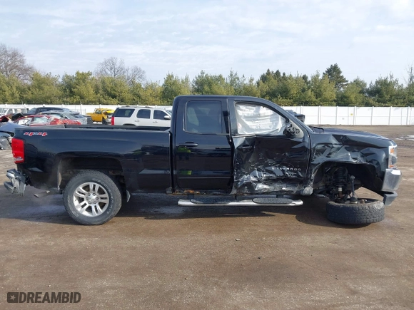 2017 Chevrolet Silverado 1500 LT with VIN 1GCVKREC3HZ126576, listed as a IAAI auction lot 41477637 with 124,670 mi miles. Bid and sale history available at carsss.com. Image 13.