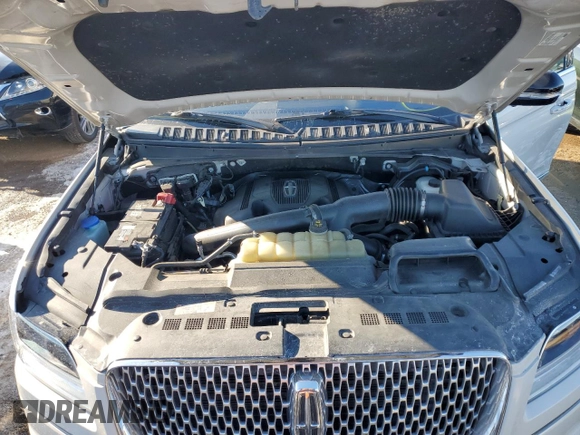 2020 Lincoln Navigator Reserve z VIN 5LMJJ3LT2LEL10059, wystawiony jako Copart lot #46215085 z przebiegiem 78 240 mil mil oraz Szkoda całkowita • Salvage title. Historia ofert i sprzedaży dostępna na DreamBid. Obrazek 12.