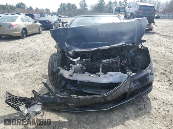 2013 Mercedes-Benz E 350 with VIN WDDKK5KF4DF204858, listed as a Copart auction lot 51954625 with 138,657 mi miles and Clean title. Bid and sale history available at DreamBid. Image 5.