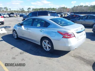 2013 Nissan Altima SV with VIN 1N4AL3AP7DC112135, listed as a IAAI auction lot 41720386 with 171,721 mi miles and . Bid and sale history available at carsss.com. Image 3.