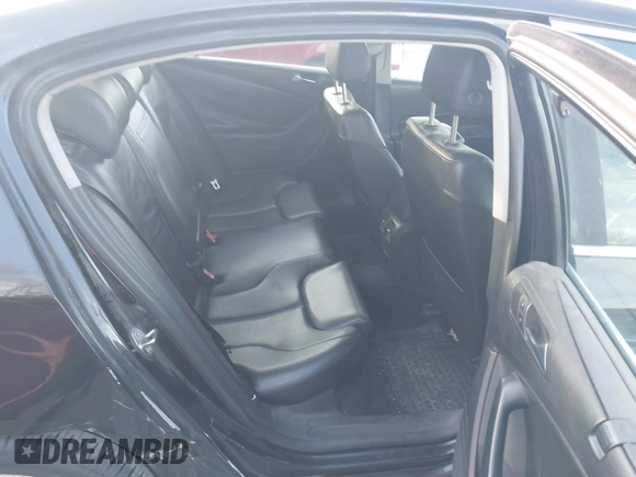 2006 Volkswagen CC Sport with VIN WVWEU73C36E090796, listed as a IAAI auction lot 41876976 with 195,309 mi miles and . Bid and sale history available at DreamBid. Image 8.
