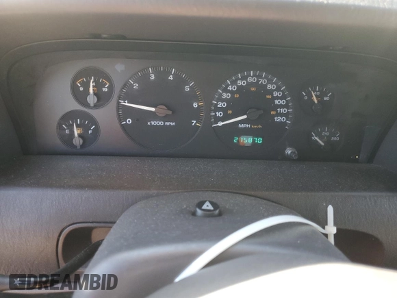 1999 Jeep Grand Cherokee Limited with VIN 1J4G268SXXC759016, listed as a Copart auction lot 80307534 with 215,870 mi miles and Salvage title. Bid and sale history available at DreamBid. Image 9.