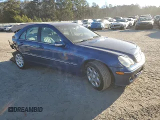 2005 Mercedes-Benz C 240 with VIN WDBRF61J55F577772, listed as a Copart auction lot 87605215 with 148,307 mi miles and Salvage Title. Bid and sale history available at DreamBid. Image 4.