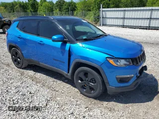 2018 Jeep Compass Altitude с VIN 3C4NJCBB0JT327442, выставлен на аукционе Copart как лот 54064815 с пробегом 103 773 миль миль и Списание • Salvage title. История ставок и продаж доступна на DreamBid. Изображение 4.