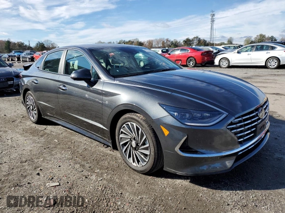 2021 Hyundai Sonata Hybrid Limited with VIN KMHL54JJ4MA036718, listed as a Copart auction lot 67736732 with 9,913 mi miles. Bid and sale history available at carsss.com. Image 4.