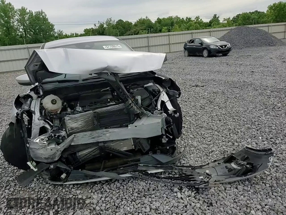 2020 Ford Escape SE z VIN 1FMCU0G60LUC25491, wystawiony jako Copart lot #57728075 z przebiegiem 61 006 mil mil oraz Szkoda całkowita • Salvage title. Historia ofert i sprzedaży dostępna na DreamBid. Obrazek 14.