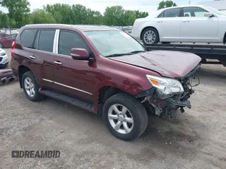 2012 Lexus GX 460 z VIN JTJBM7FX8C5040583, wystawiony jako IAAI lot #42356538 z przebiegiem 166 781 mil mil oraz . Historia ofert i sprzedaży dostępna na DreamBid. Obrazek 1.