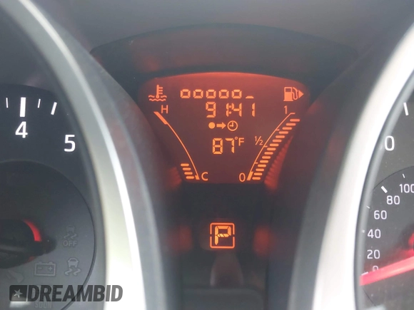 2014 Nissan Juke S with VIN JN8AF5MR3ET361144, listed as a IAAI auction lot 42135959 with Not Provided miles and . Bid and sale history available at carsss.com. Image 15.