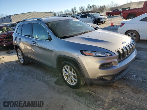 2014 Jeep Cherokee Latitude with VIN 1C4PJLCB5EW225528, listed as a Copart auction lot 41489995 with 172,391 mi miles and Salvage Title. Bid and sale history available at carsss.com. Image 4.