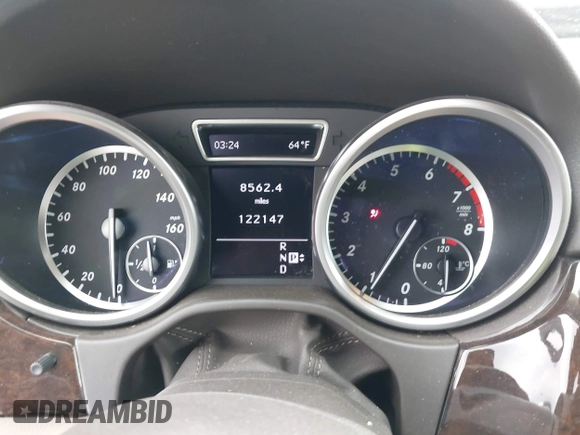 2012 Mercedes-Benz M ML 350 with VIN 4JGDA5HB5CA077443, listed as a IAAI auction lot 42093345 with 122,147 mi miles. Bid and sale history available at carsss.com. Image 7.