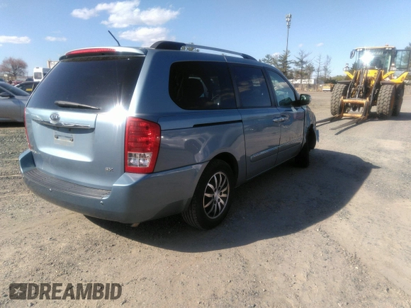 2012 Kia Sedona EX with VIN KNDMH4C70C6420031, listed as a IAAI auction lot 41933639 with 108,130 mi miles. Bid and sale history available at carsss.com. Image 4.