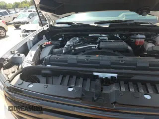 2024 Chevrolet Silverado 3500HD High Country с VIN 1GC4YVEY4RF432252, выставлен на аукционе Copart как лот 67944165 с пробегом 332 миль миль и Списание • Salvage title. История ставок и продаж доступна на DreamBid. Изображение 13.
