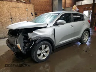 2013 Kia Sportage LX z VIN KNDPBCA27D7408549, wystawiony jako Copart lot #61096055 z przebiegiem 156 667 mil mil oraz Szkoda całkowita • Salvage title. Historia ofert i sprzedaży dostępna na DreamBid. Obrazek 1.