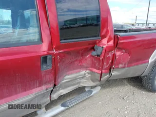 2003 Ford F-350 XL z VIN 1FTSW31P43EC26926, wystawiony jako IAAI lot #42237720 z przebiegiem Nie podano mil oraz . Historia ofert i sprzedaży dostępna na DreamBid. Obrazek 6.