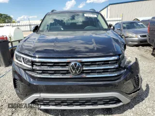 2023 Volkswagen Atlas SE z VIN 1V2HP2CA7PC550740, wystawiony jako Copart lot #55837705 z przebiegiem 15 376 mil mil oraz Szkoda całkowita • Salvage title. Historia ofert i sprzedaży dostępna na DreamBid. Obrazek 5.