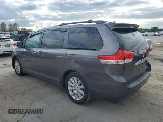 2011 Toyota Sienna XLE AAS with VIN 5TDYK3DC5BS010512, listed as a Copart auction lot 58614775 with 215,020 mi miles and Clean title. Bid and sale history available at DreamBid. Image 2.