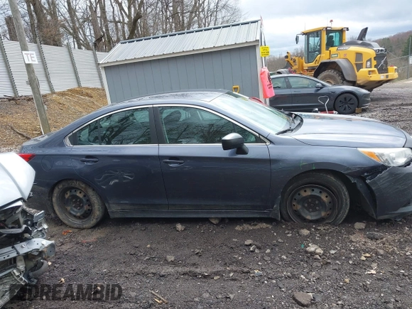 2016 Subaru Legacy 2.5i z VIN 4S3BNAA66G3034732, wystawiony jako IAAI lot #41900951 z przebiegiem 82 817 mil mil oraz . Historia ofert i sprzedaży dostępna na DreamBid. Obrazek 13.