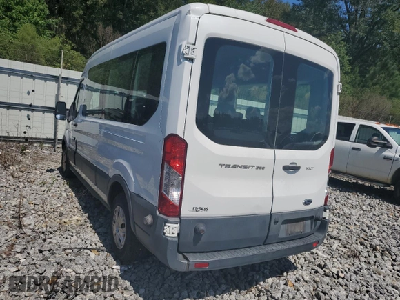 2015 Ford Transit XL z VIN 1FBZX2CM5FKB23517, wystawiony jako Copart lot #72343484 z przebiegiem 92 934 mil mil oraz Szkoda całkowita • Salvage title. Historia ofert i sprzedaży dostępna na DreamBid. Obrazek 2.