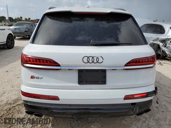 2021 Audi SQ7 Prestige z VIN WA1VWBF77MD022512, wystawiony jako Copart lot #65080404 z przebiegiem 43 506 mil mil oraz Szkoda całkowita • Salvage title. Historia ofert i sprzedaży dostępna na DreamBid. Obrazek 6.